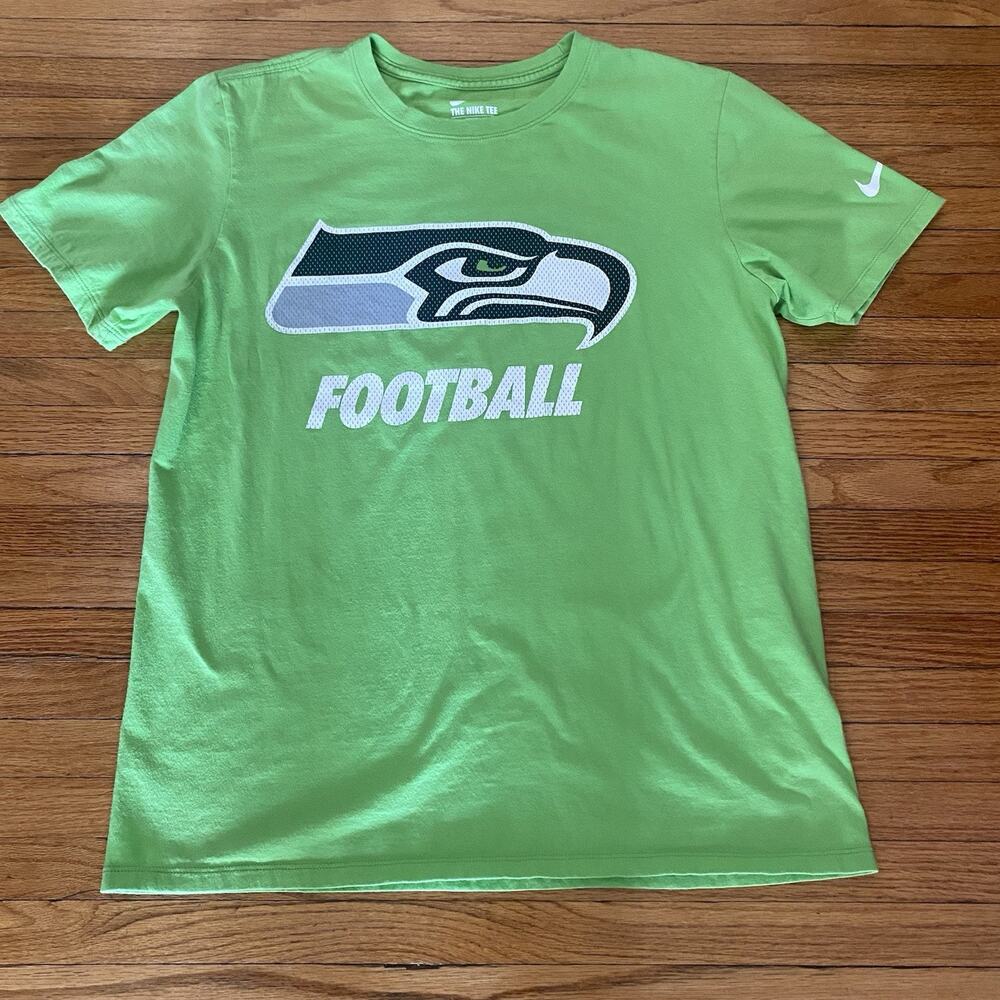 Nike NFL Seahawk Football T-Shirt Sz Medium Athletic Cut Green - read